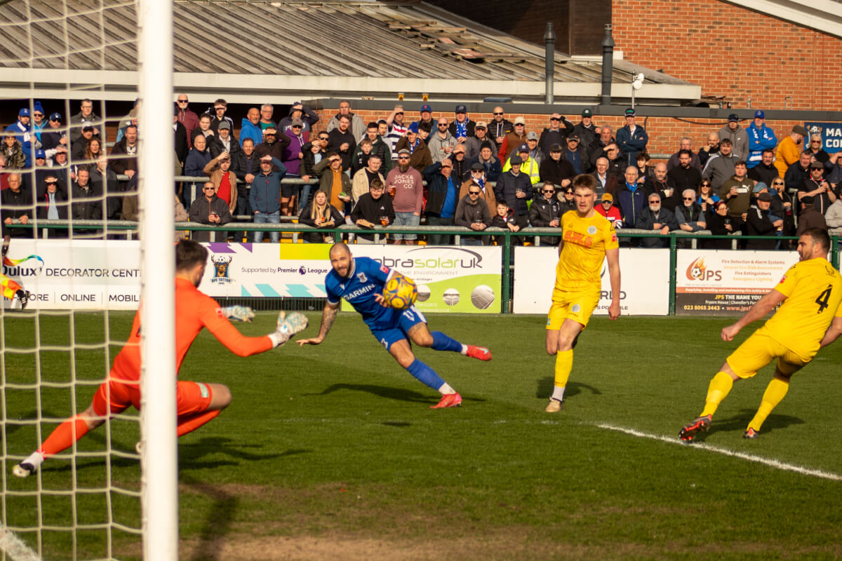 Charlie Austin-2_AFC Totton vs Dorchester Town_SLPDS-36_Sat29Mar2025.jpg