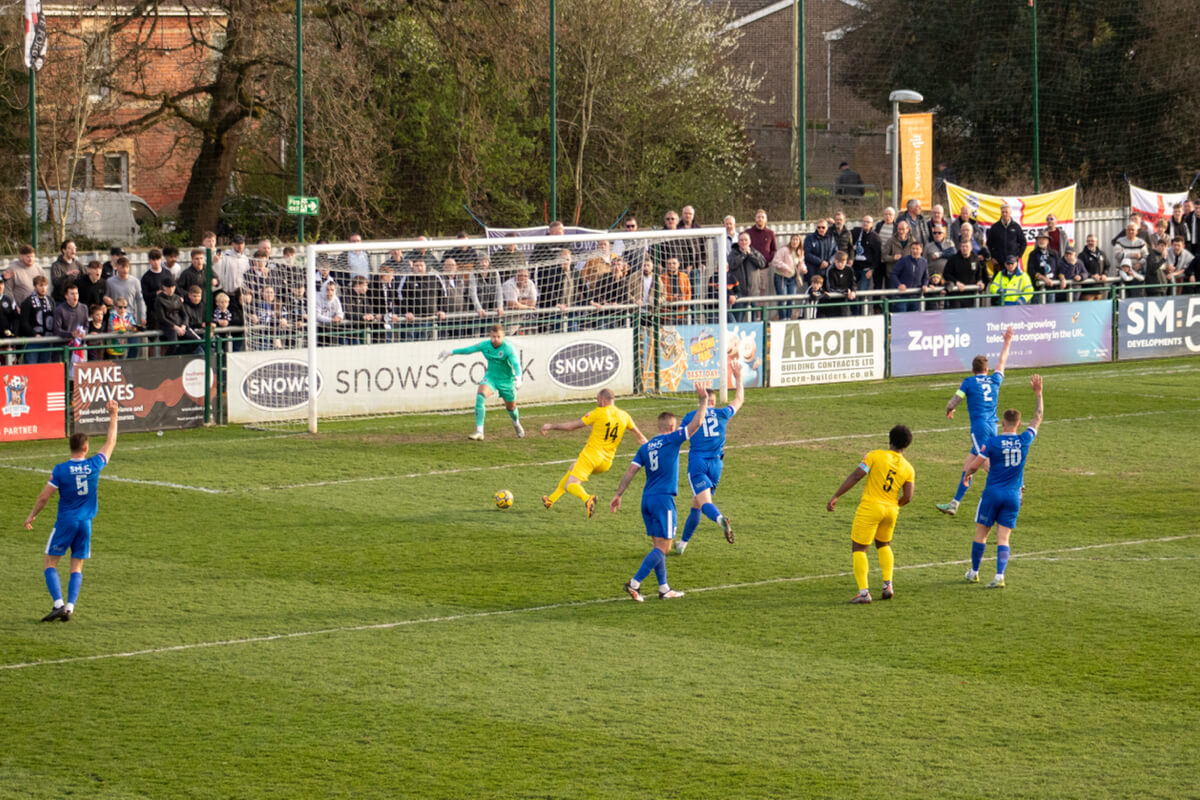 Brett Pitman_Offside_AFC Totton vs Dorchester Town_SLPDS-36_Sat29Mar2025.jpg