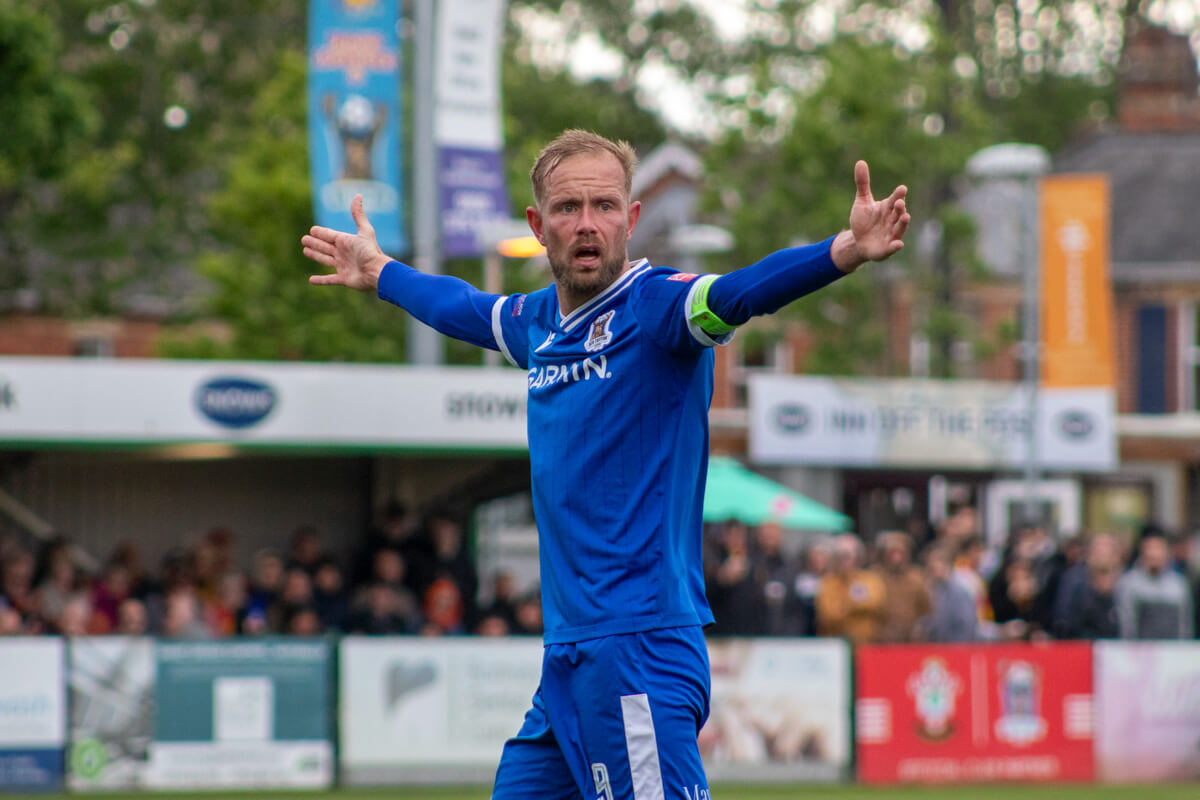 Scott Rendell-1_AFC Totton vs Gloucester City_SLPDS-PO-Final_Mon05May2025.jpg