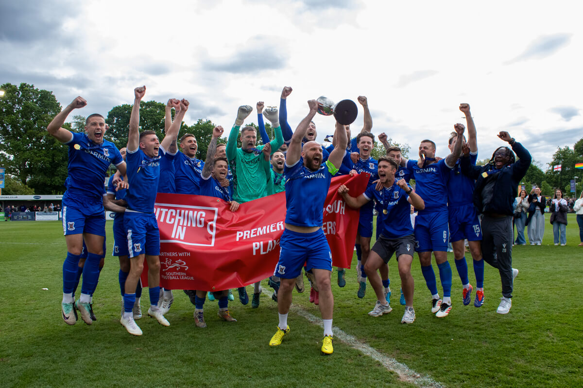 Trophy Lift-1_Celebrations-22_AFC Totton vs Gloucester City_SLPDS-PO-Final_Mon05May2025.jpg