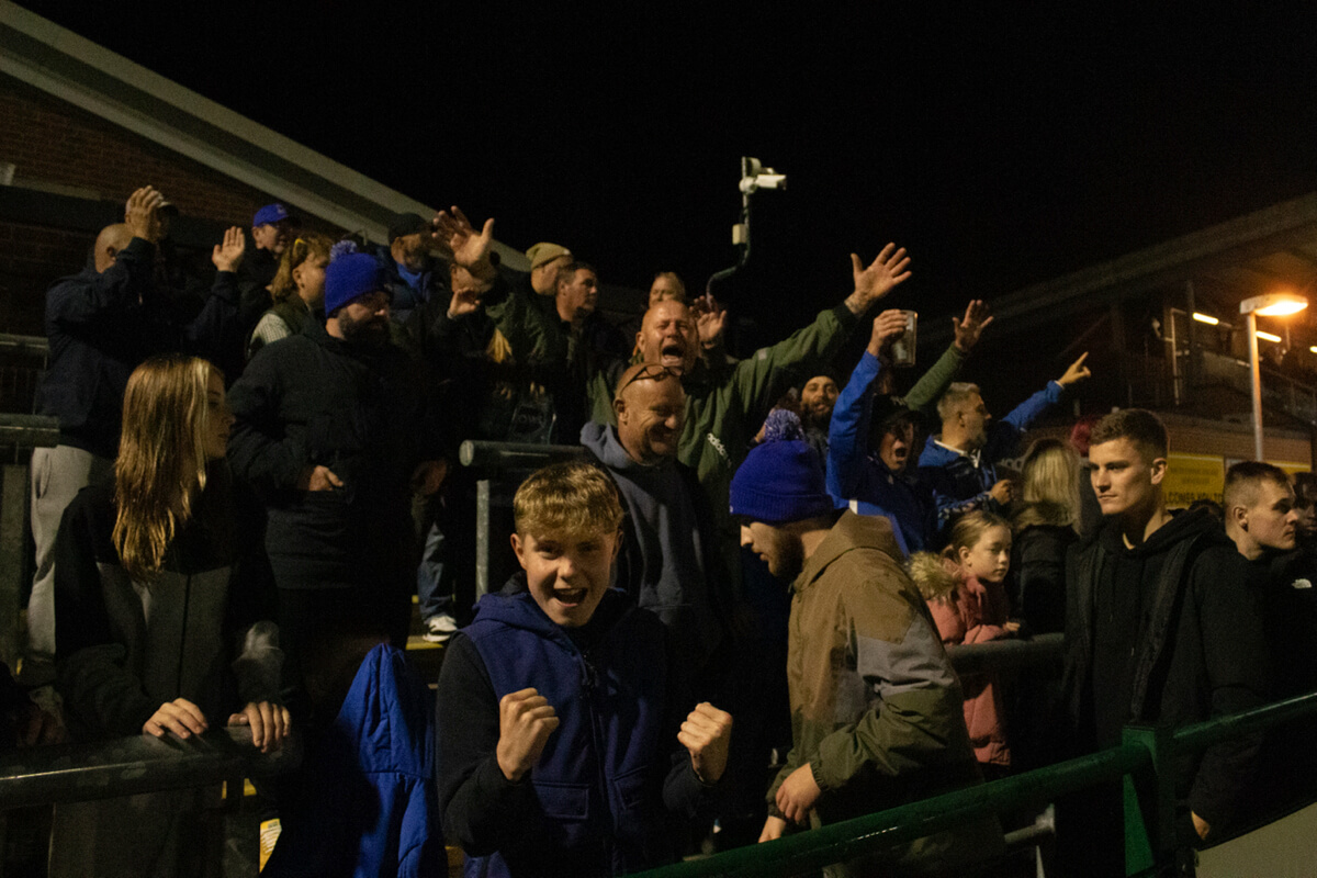 AFC Totton Fans-2_AFC Totton 5-1 Taunton Town_SLPDS-13_Tue22Oct2024.jpg