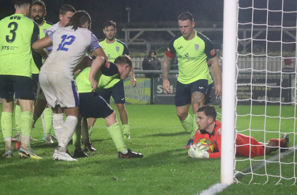 Jaimie Cogman_AFC Totton vs Merthyr Town_FATr1_Tue31Oct2023.jpg