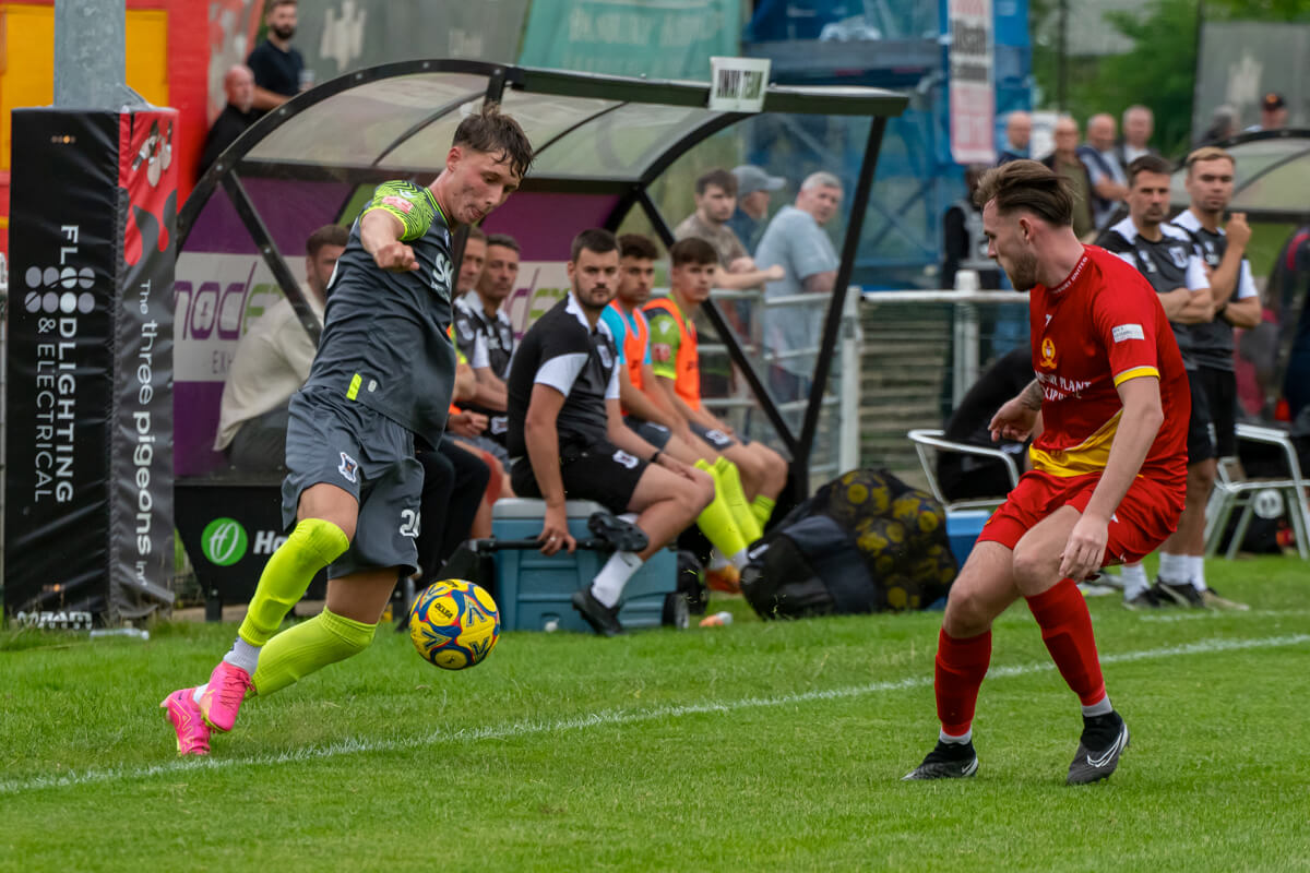 Marcus Daws-7_Banbury United vs AFC Totton_Pre-Season-4_Sat20Jul2024.jpg