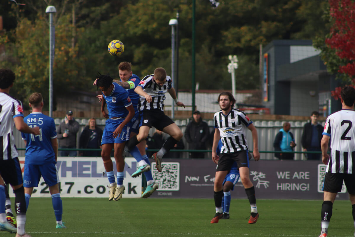 Joe Oastler-3_AFC Totton vs Hanwell Town_SLPDS-10_Sat12Oct2024.jpg