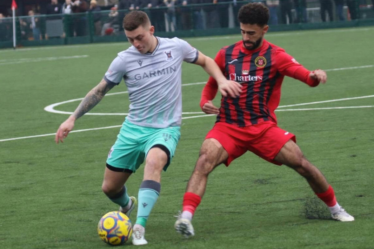 Ethan Taylor-1_Winchester City vs AFC Totton_SLPDS-19_Thu26Dec2024.jpeg