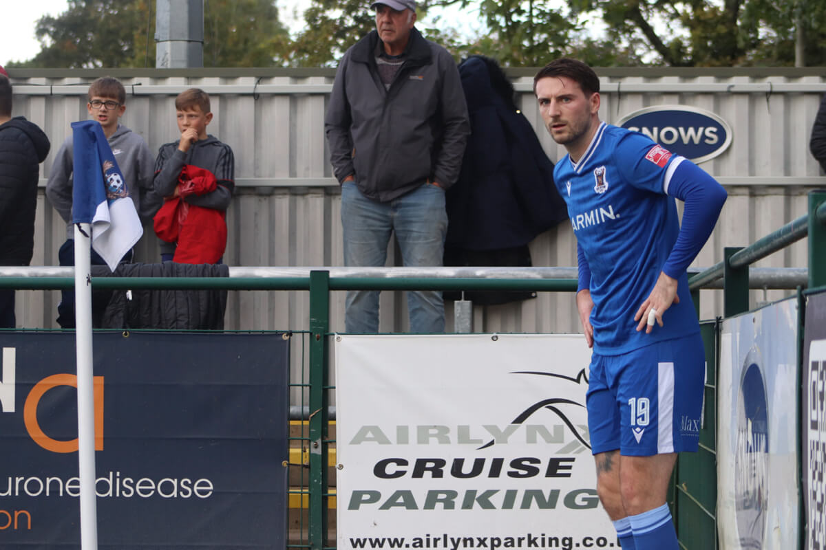 Tom Blair-4_AFC Totton vs Hanwell Town_SLPDS-10_Sat12Oct2024.jpg