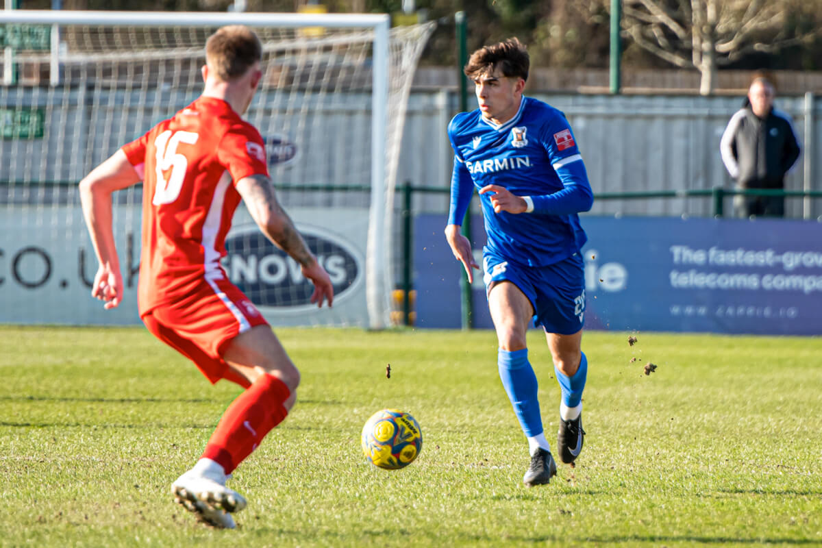 Richard McIntyre-1_AFC Totton vs Bracknell Town_SLPDS-34_Sat15Mar2025.jpg