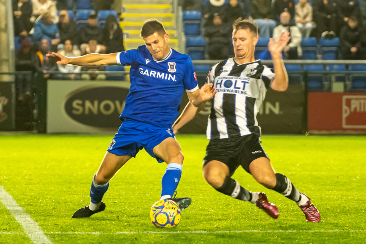 Charlie Kennedy-1_AFC Totton vs Wimborne Town_SLPDS-07_Tue10Sep2024.jpg