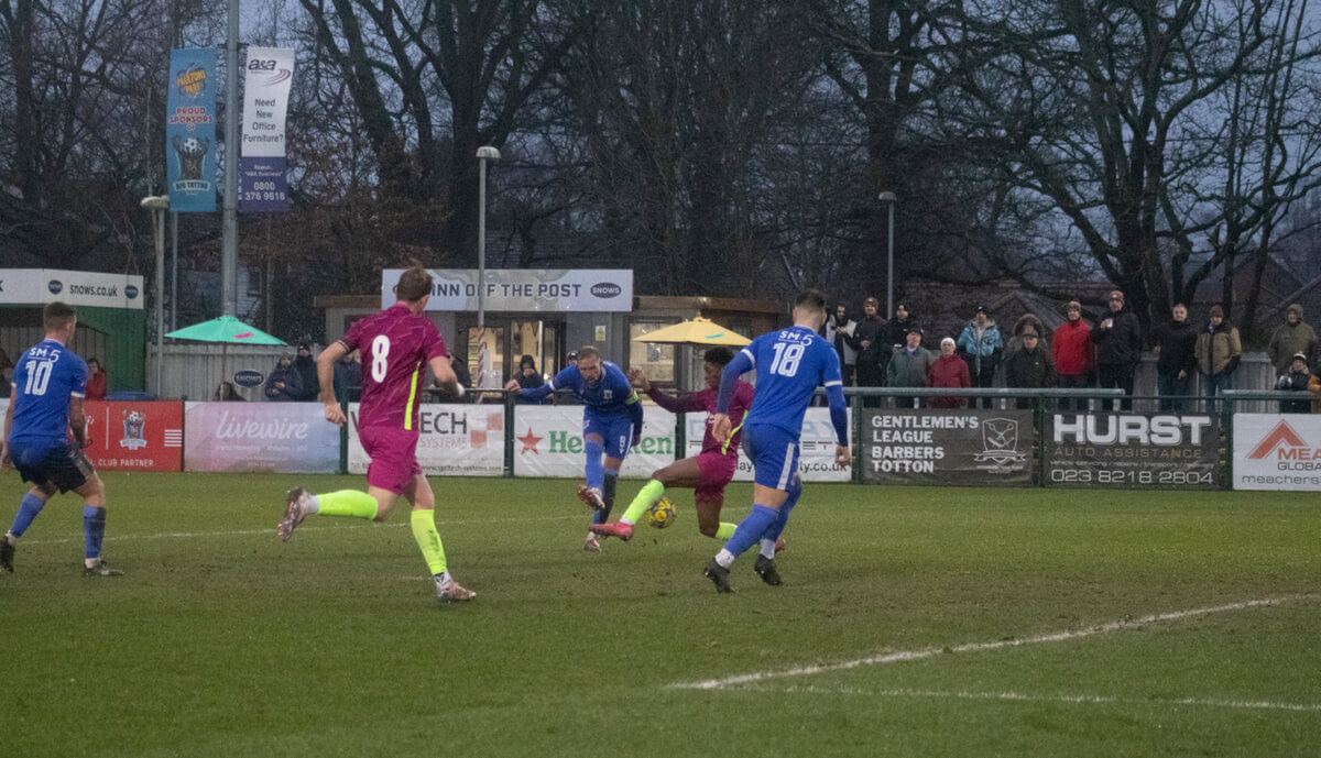 Scott Rendell-12_GOAL_AFC Totton vs Marlow_SLPDS-28_Sat08Feb2025.jpg